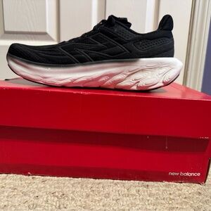 New Balance 1080 wide Men’s 11.5 women’s 13 wide